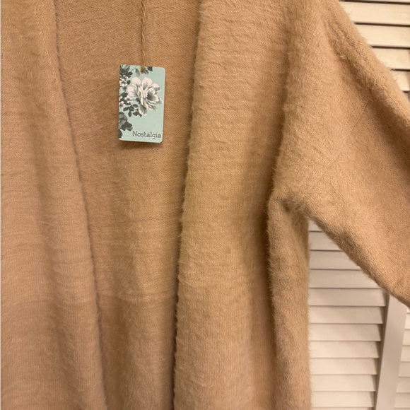 Nostalgia woman’s Cardigan Sweater Midi length Tan 3/4 Length NEW Sz XL - Picture 14 of 14